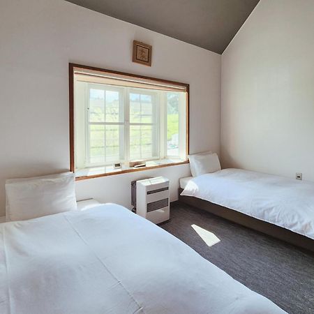 Sunshine Hakuba Ski-To-Door Exterior foto